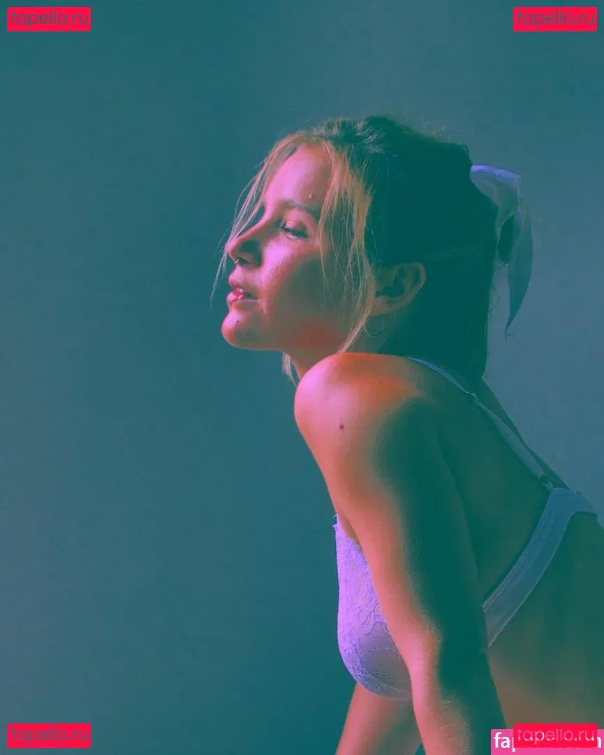 Florencia Decall Onlyfans Photo Gallery 