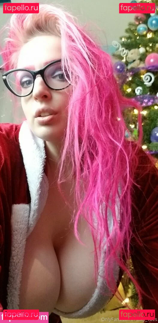 pinkys_toes Onlyfans Photo Gallery 