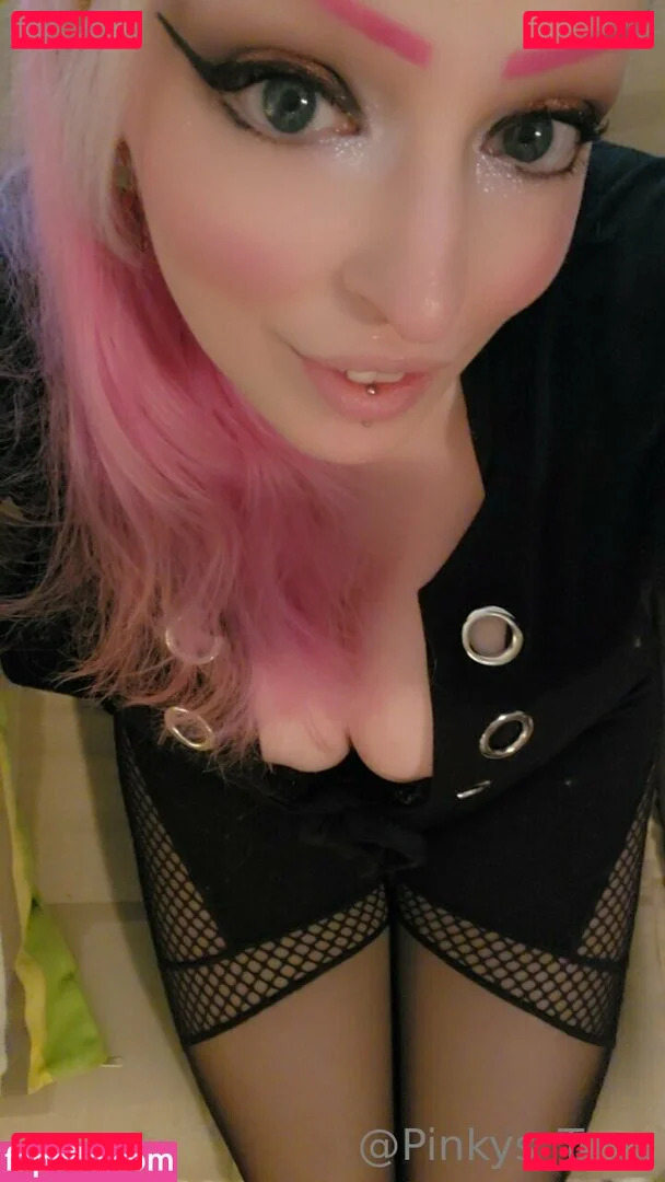 pinkys_toes Onlyfans Photo Gallery 