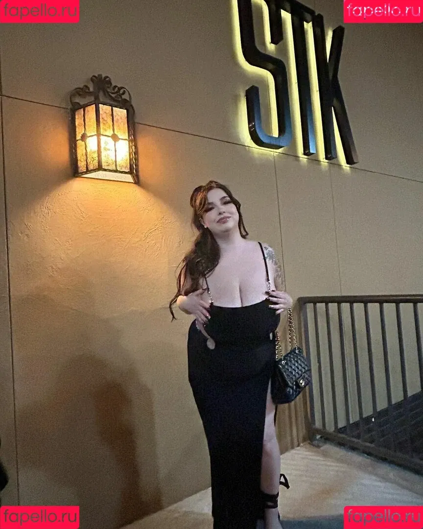 drearoseee Onlyfans Photo Gallery 