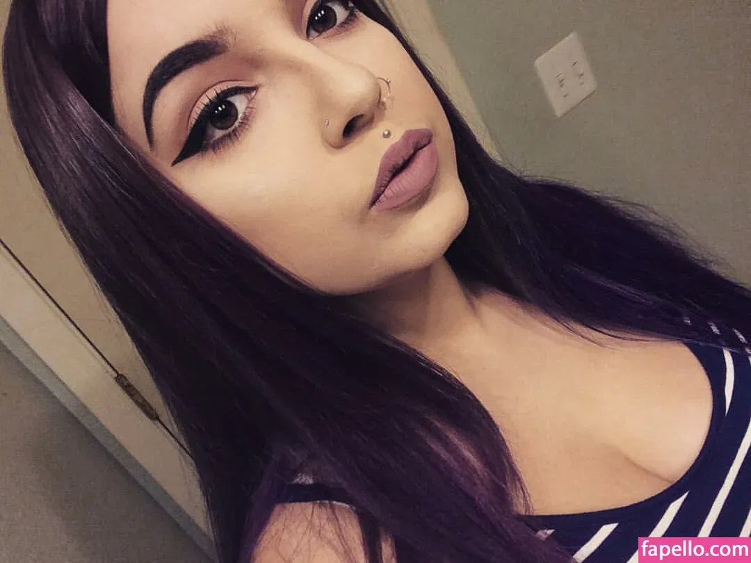 drearoseee Onlyfans Photo Gallery 