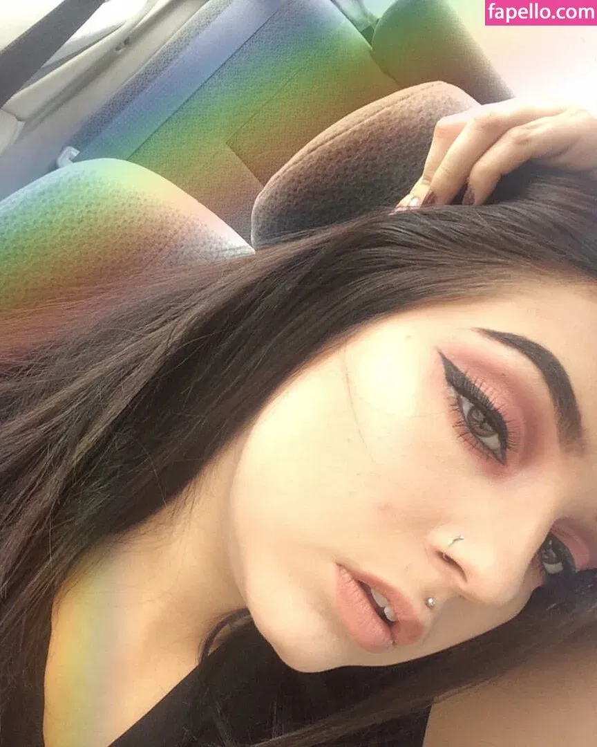 drearoseee Onlyfans Photo Gallery 