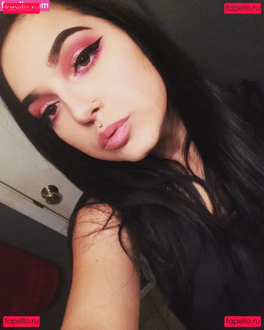 drearoseee Onlyfans Photo Gallery 