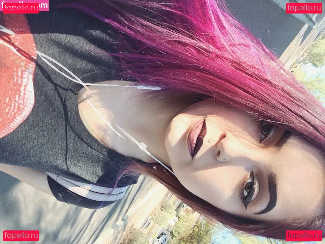 drearoseee Onlyfans Photo Gallery 