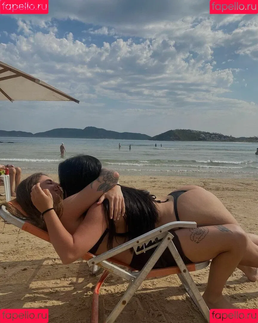 Duda Kropf Onlyfans Photo Gallery 