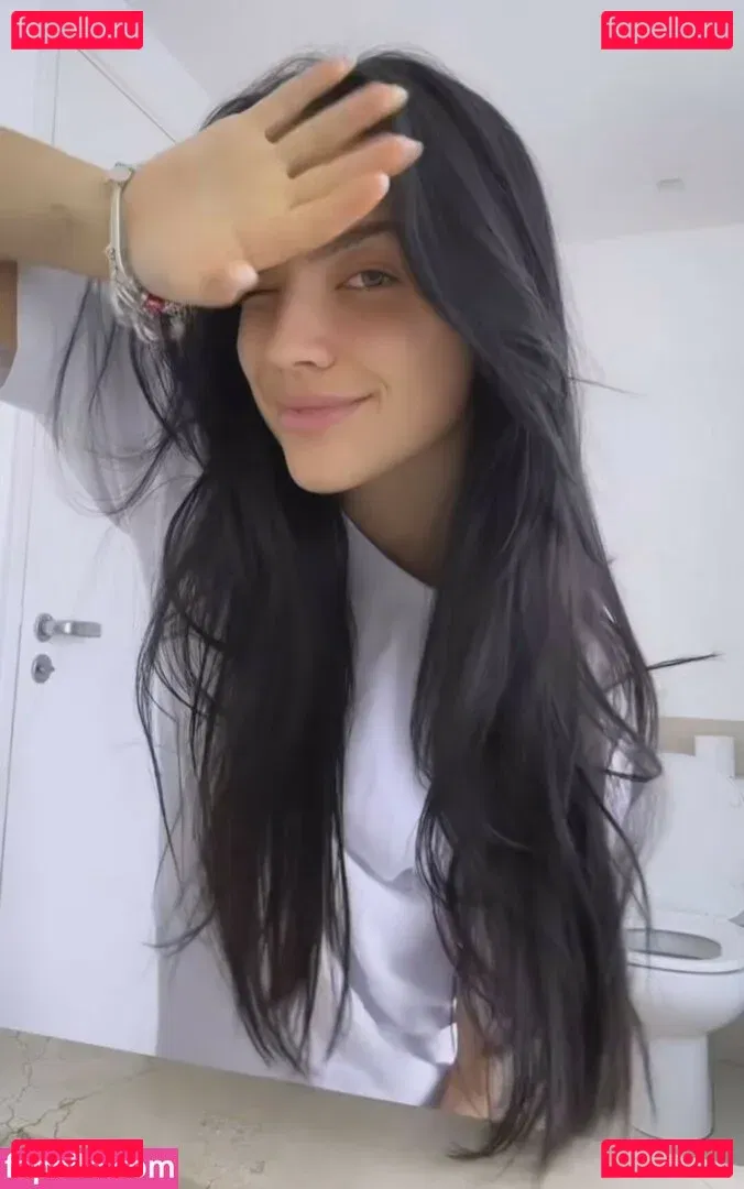 Duda Kropf Onlyfans Photo Gallery 