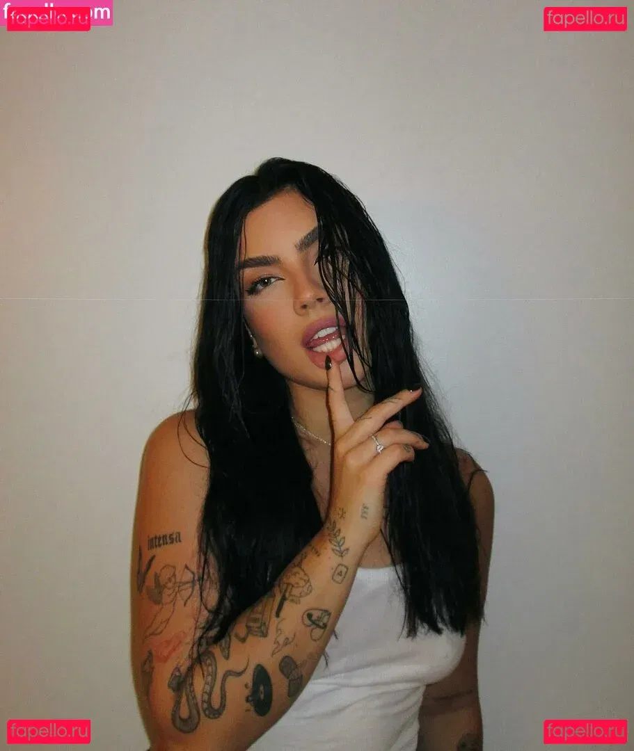 Duda Kropf Onlyfans Photo Gallery 