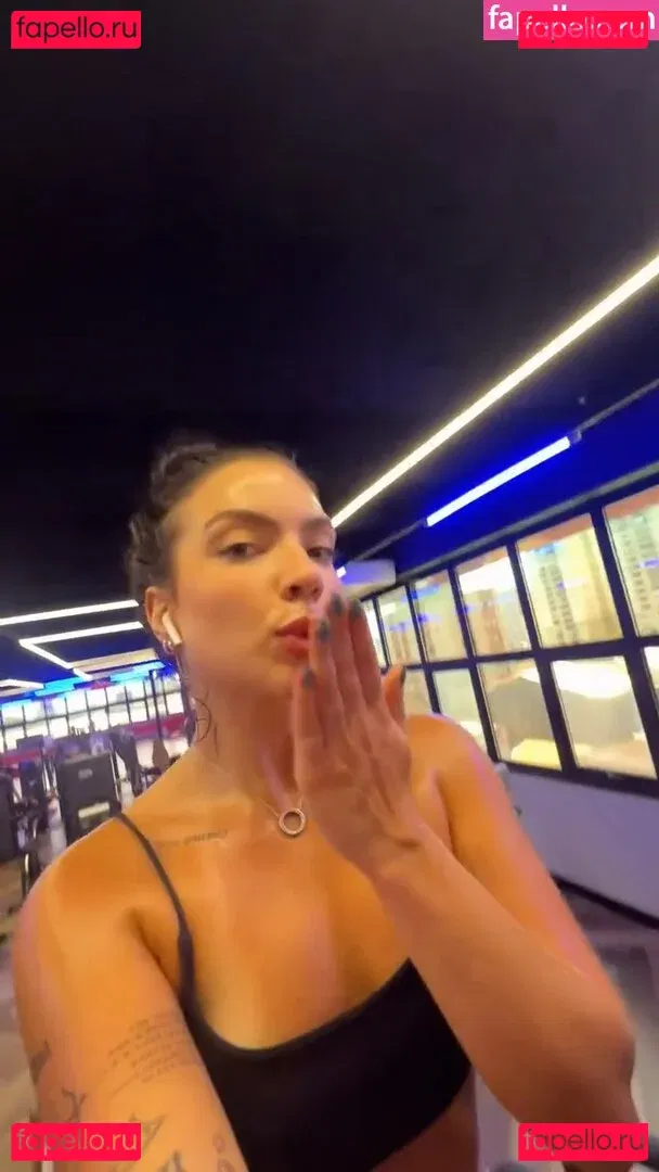 Duda Kropf Onlyfans Photo Gallery 