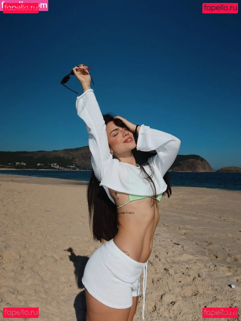 Duda Kropf Onlyfans Photo Gallery 