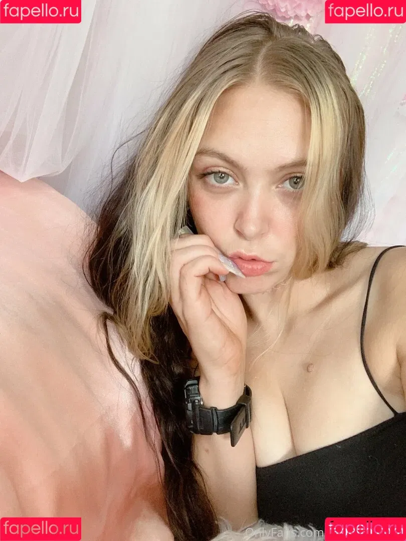 thepeepshow Onlyfans Photo Gallery 