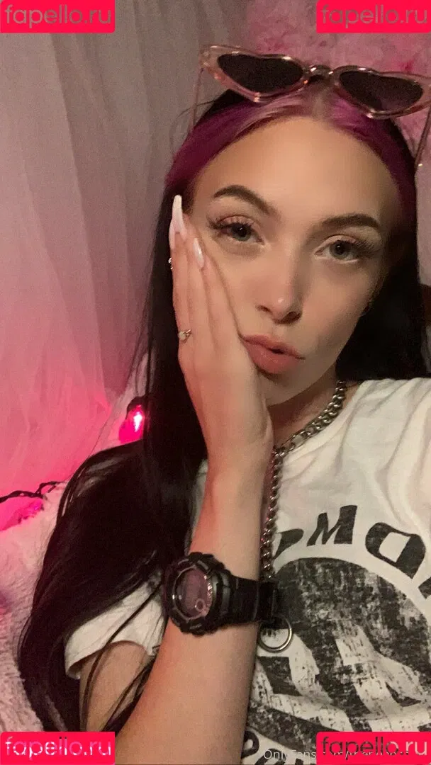 thepeepshow Onlyfans Photo Gallery 