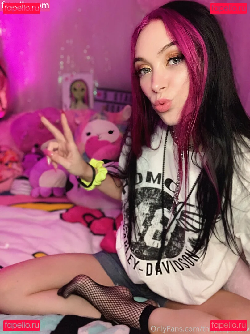 thepeepshow Onlyfans Photo Gallery 