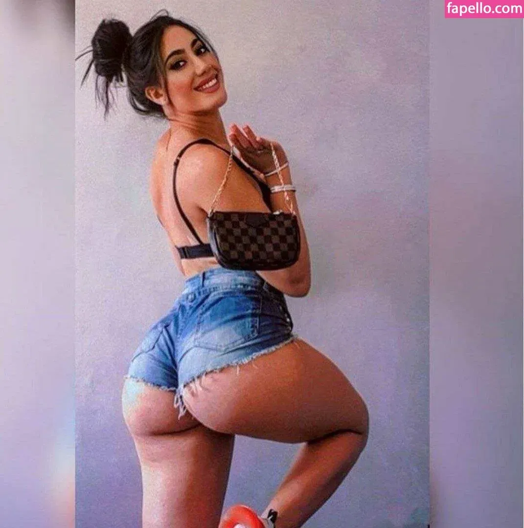 Karithecherry Onlyfans Photo Gallery 