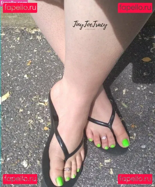 tinytoetracy Onlyfans Photo Gallery 