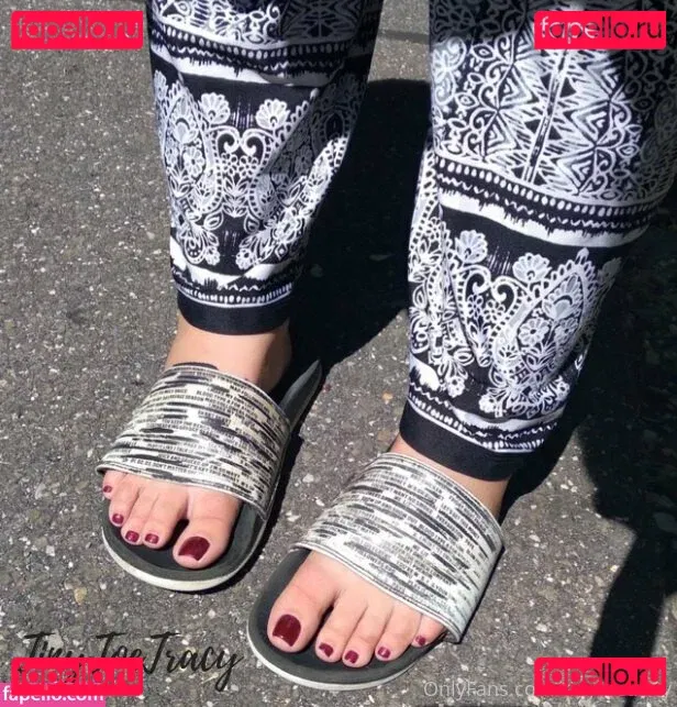tinytoetracy Onlyfans Photo Gallery 