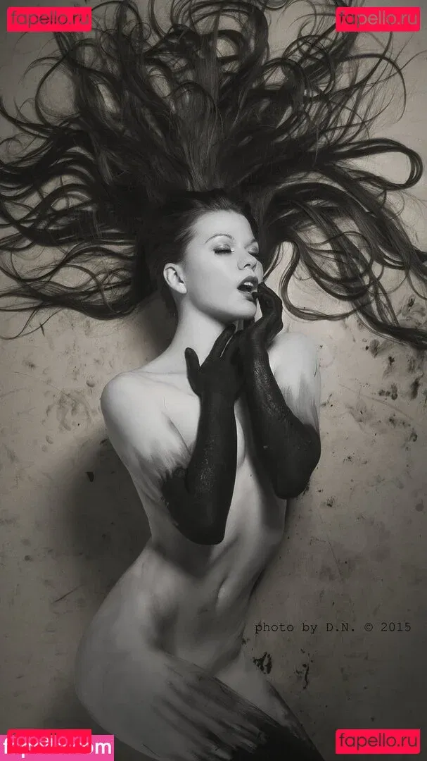 helen_frost Onlyfans Photo Gallery 