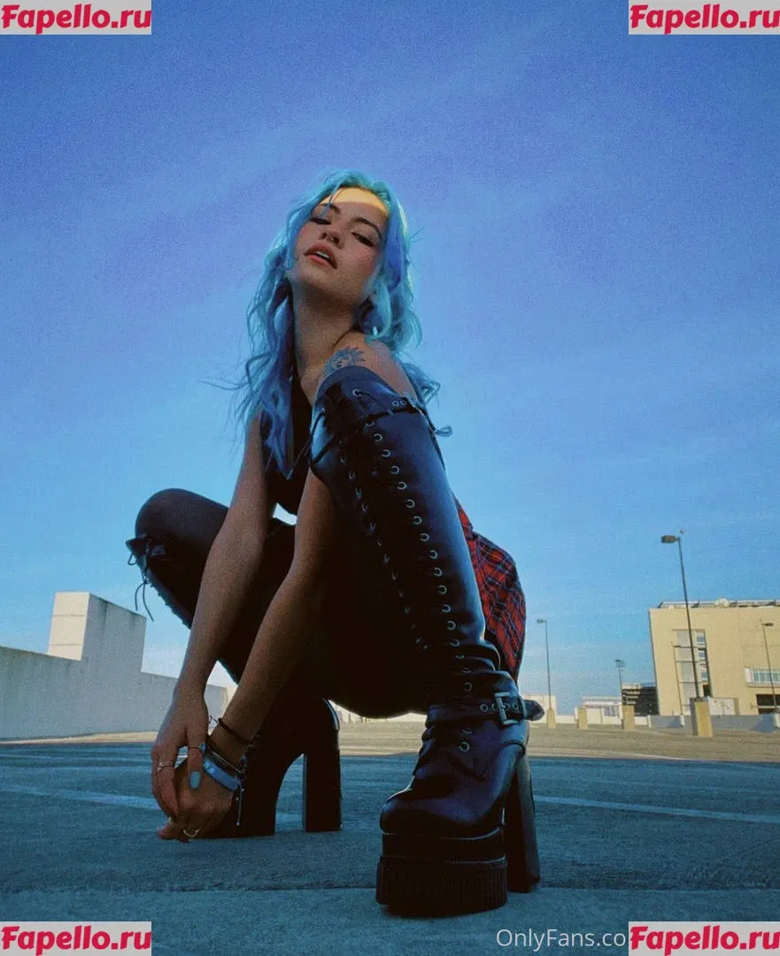 lunariaxlee Onlyfans Photo Gallery 