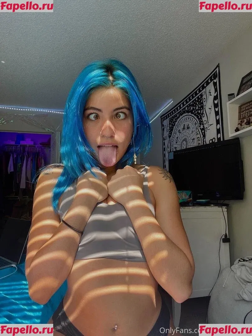 lunariaxlee Onlyfans Photo Gallery 