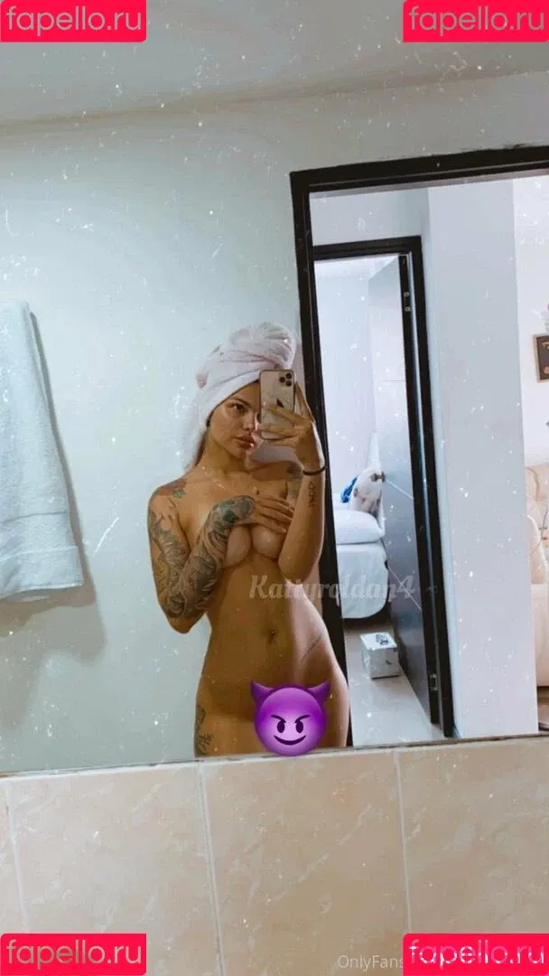 kattyroldan4 Onlyfans Photo Gallery 