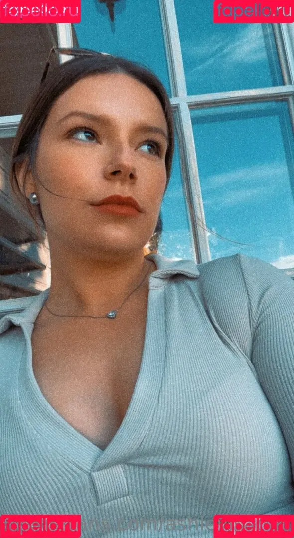 ashleyisadoll Onlyfans Photo Gallery 