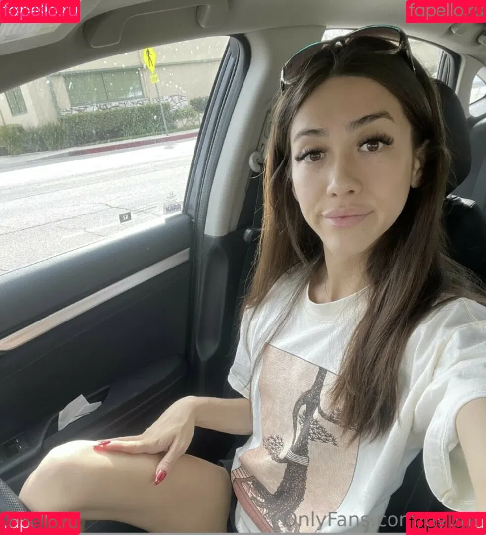 Uyuna Onlyfans Photo Gallery 