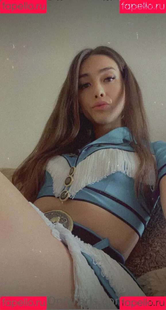 Uyuna Onlyfans Photo Gallery 