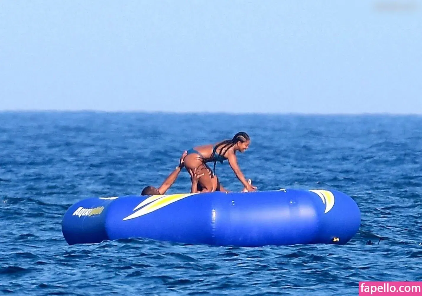 Uyuna Onlyfans Photo Gallery 