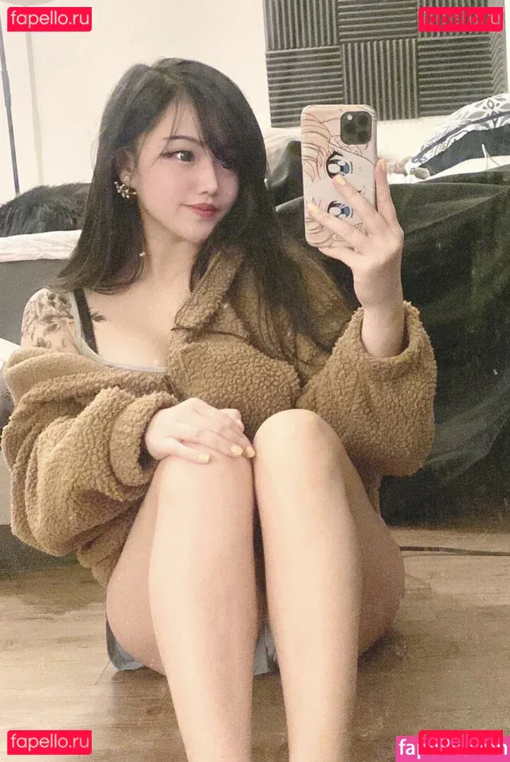 Mikah Tia Onlyfans Photo Gallery 