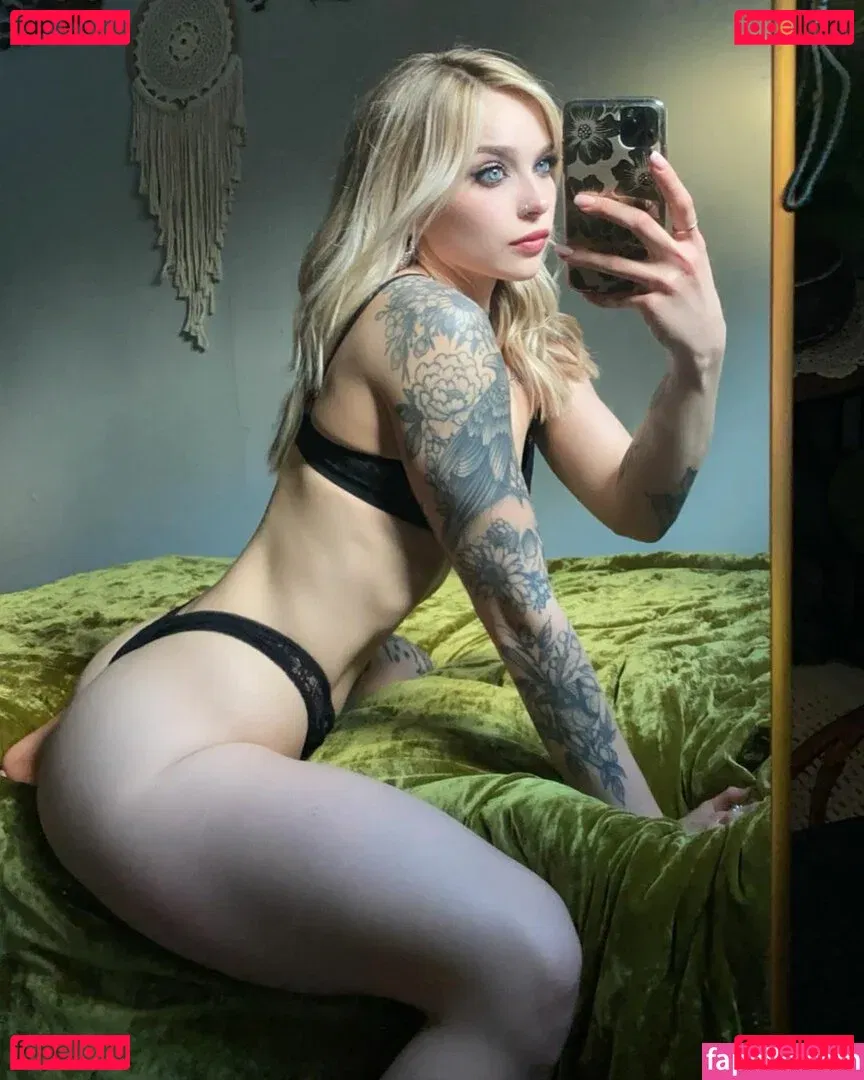 elease_sg Onlyfans Photo Gallery 