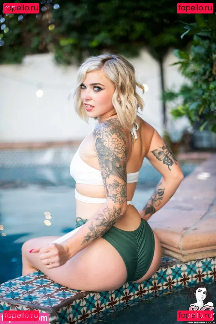 elease_sg Onlyfans Photo Gallery 