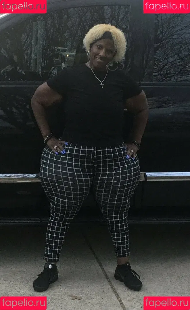 msphat70 Onlyfans Photo Gallery 