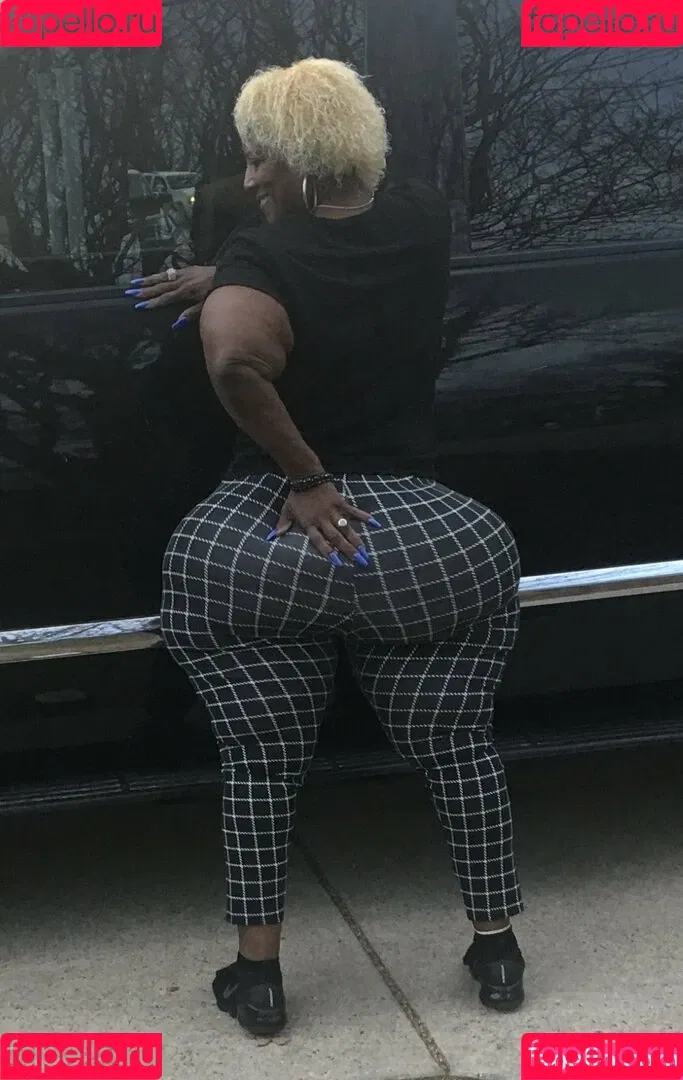 msphat70 Onlyfans Photo Gallery 