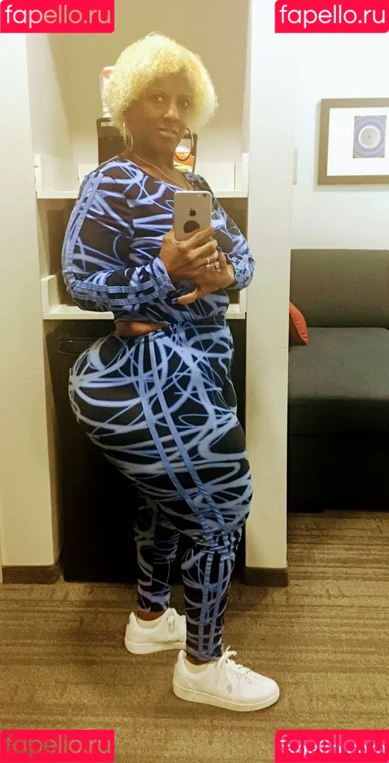 msphat70 Onlyfans Photo Gallery 