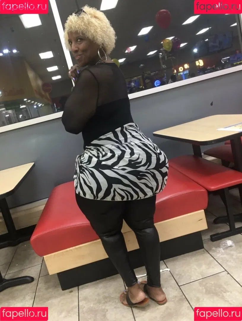 msphat70 Onlyfans Photo Gallery 