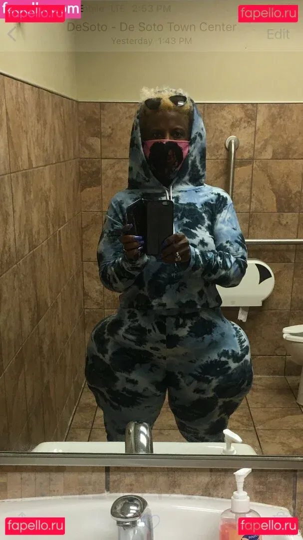 msphat70 Onlyfans Photo Gallery 