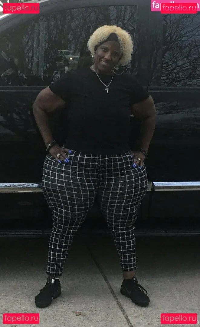 msphat70 Onlyfans Photo Gallery 