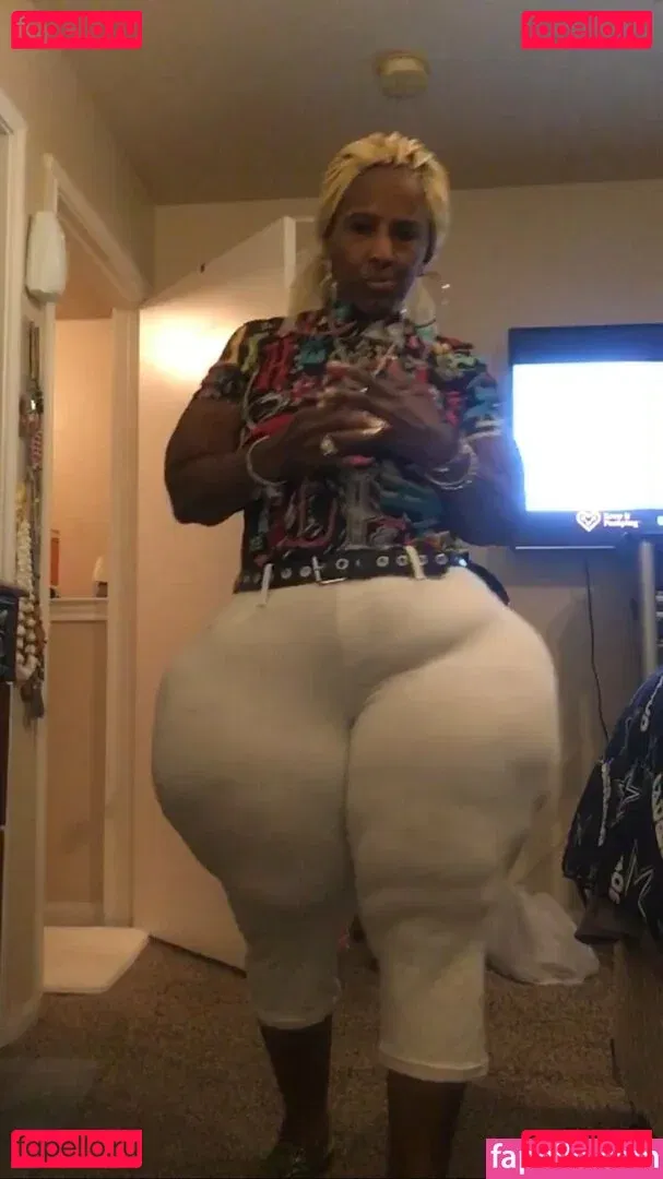 msphat70 Onlyfans Photo Gallery 