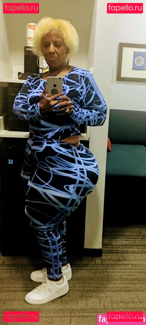 msphat70 Onlyfans Photo Gallery 