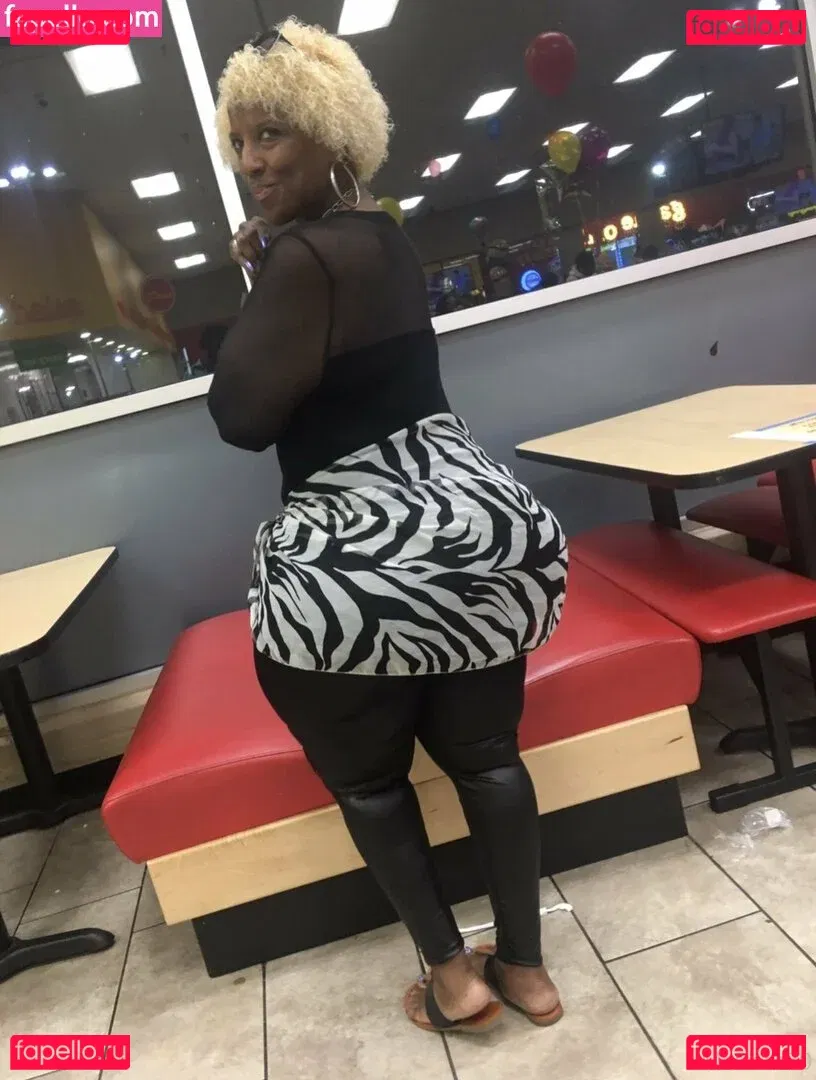 msphat70 Onlyfans Photo Gallery 