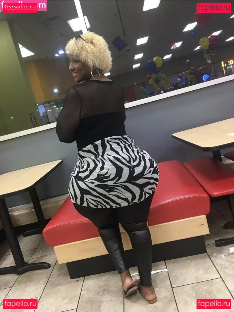 msphat70 Onlyfans Photo Gallery 