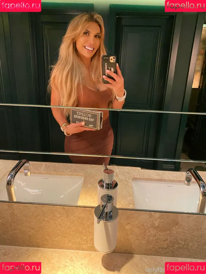 liahferreira Onlyfans Photo Gallery 