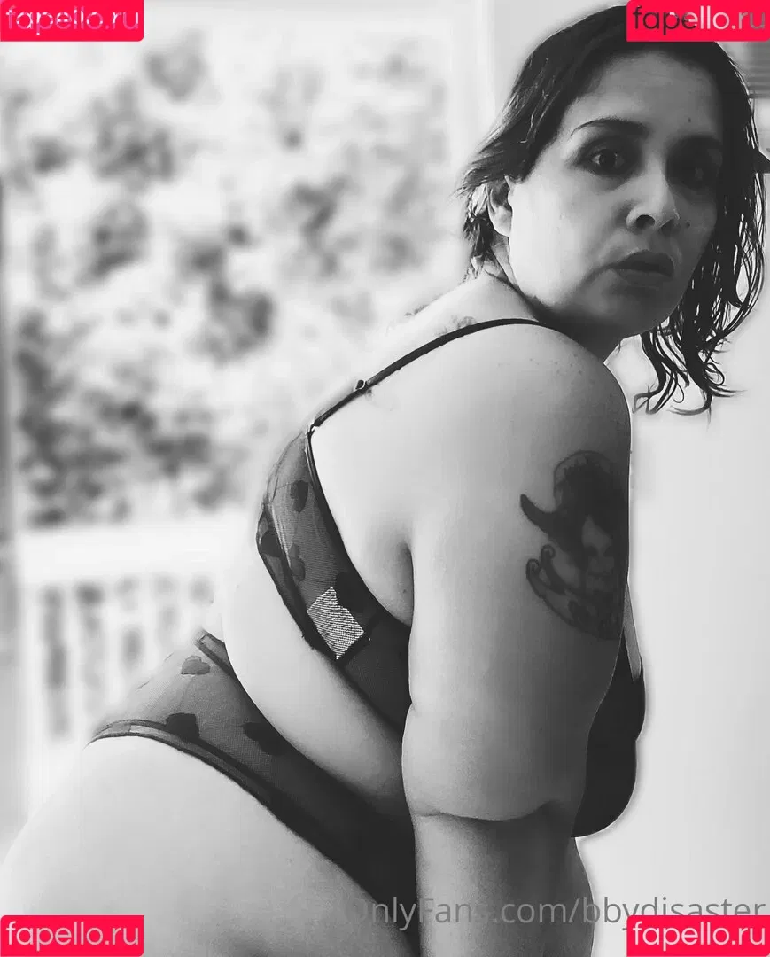 thickmadaamfree Onlyfans Photo Gallery 