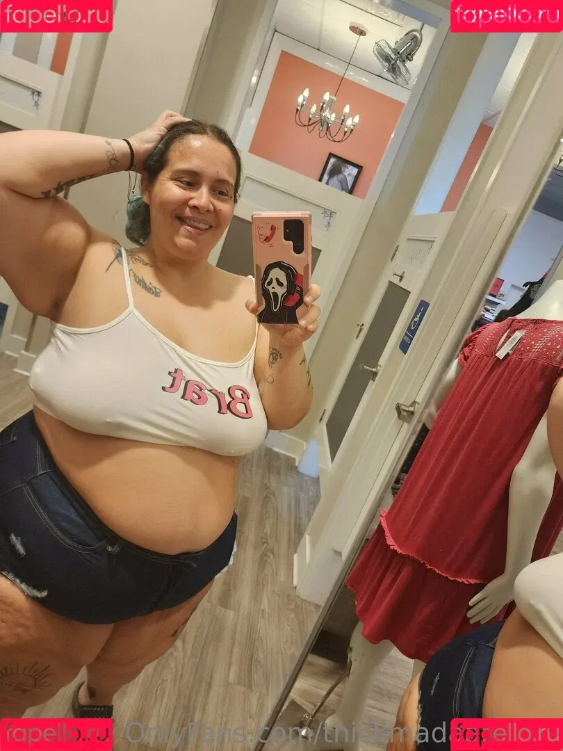 thickmadaamfree Onlyfans Photo Gallery 