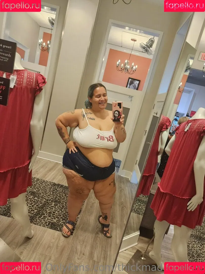 thickmadaamfree Onlyfans Photo Gallery 