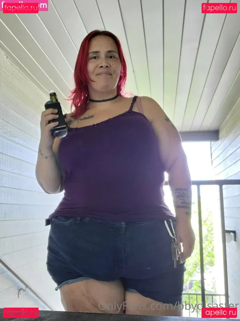 thickmadaamfree Onlyfans Photo Gallery 