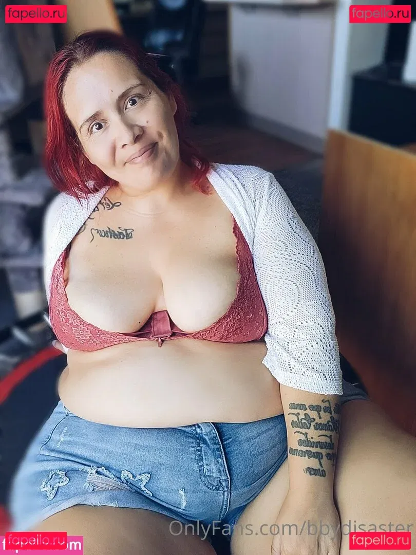 thickmadaamfree Onlyfans Photo Gallery 