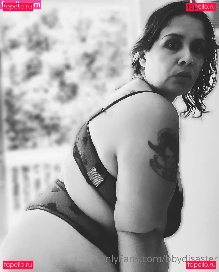 thickmadaamfree Onlyfans Photo Gallery 