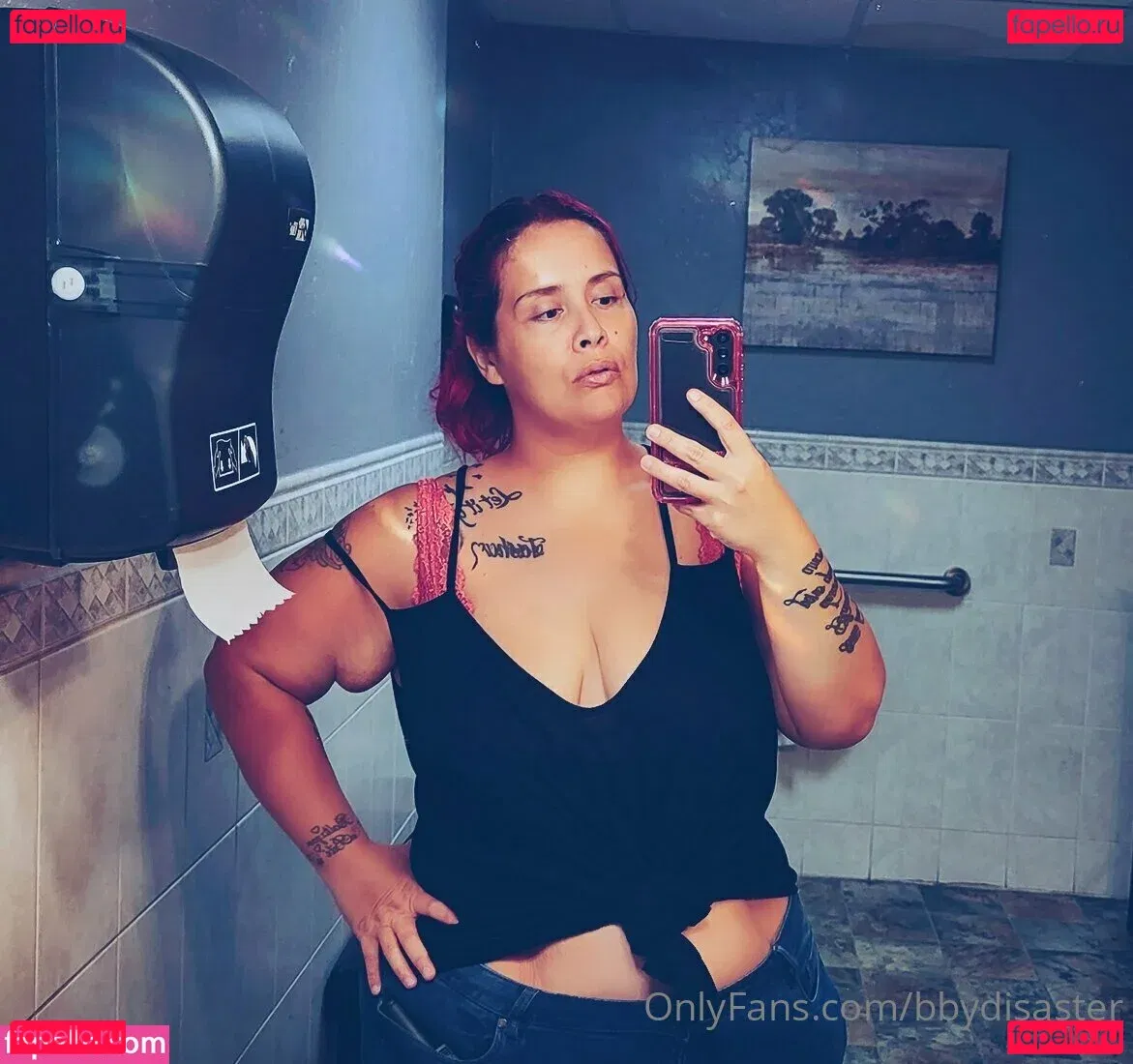 thickmadaamfree Onlyfans Photo Gallery 