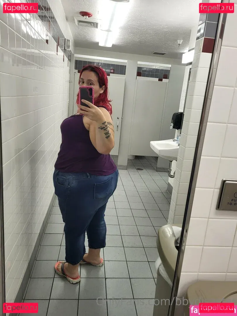 thickmadaamfree Onlyfans Photo Gallery 