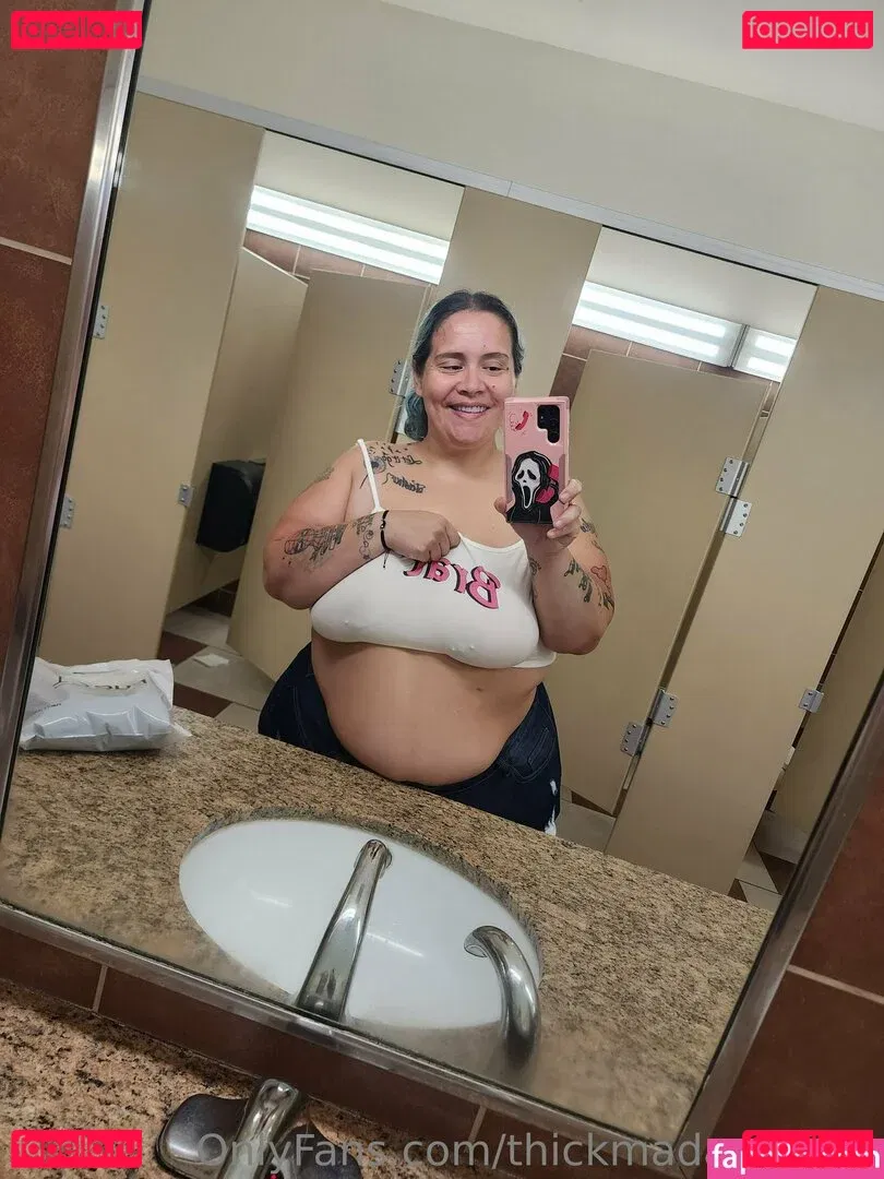 thickmadaamfree Onlyfans Photo Gallery 